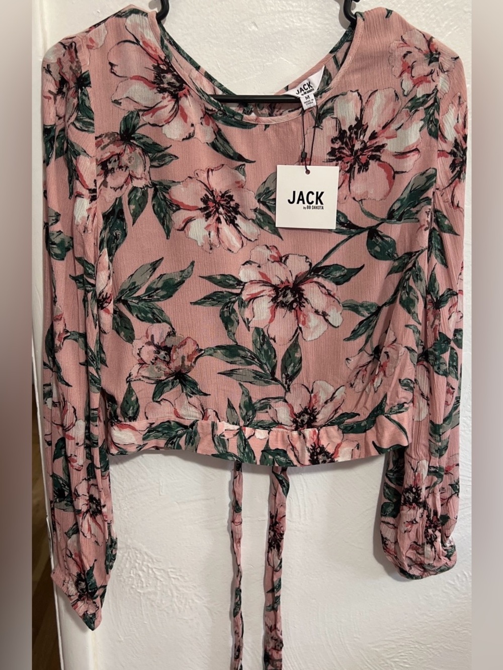 #3 NWT Jack By BB Dakota Pink Floral Tie-back Long Sleeve Crop Top Size M